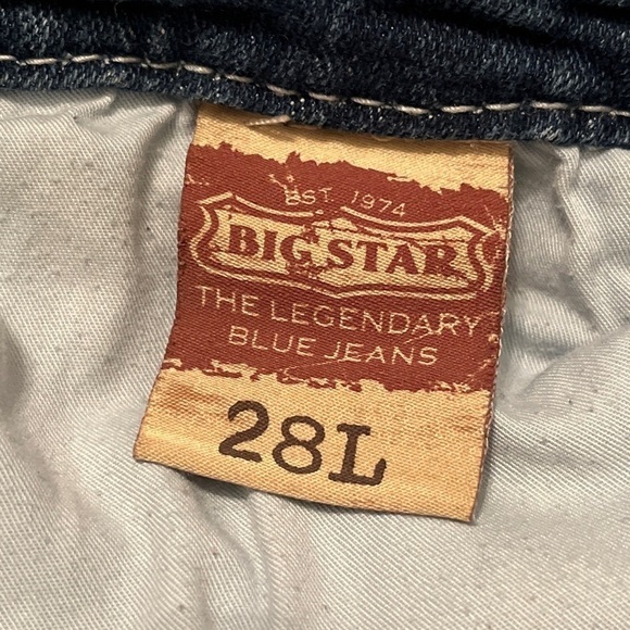 Big Star Mid Rise Bootcut Jeans Sz 28 Dark Distressed Denim Frayed Bottoms - Picture 8 of 12